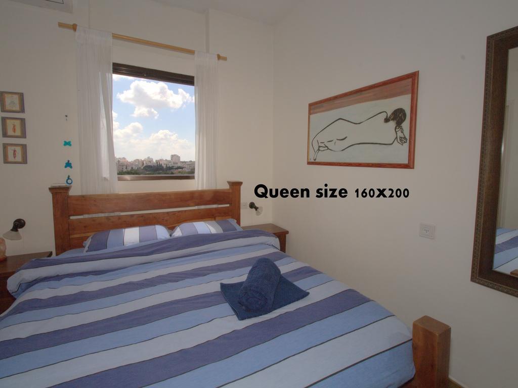 Kfar Saba View Apartment Room photo